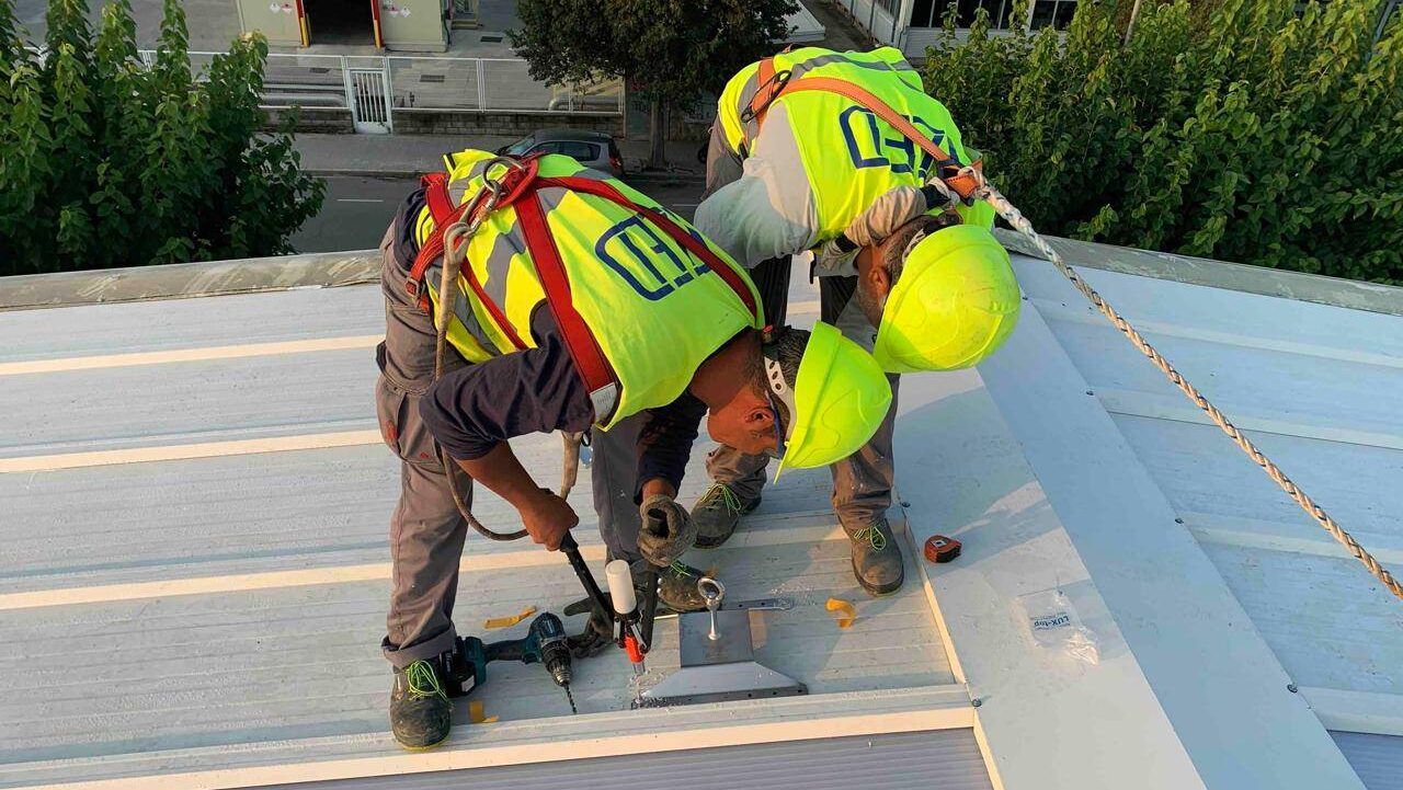 Instalación sistemas de seguridad anticaidas